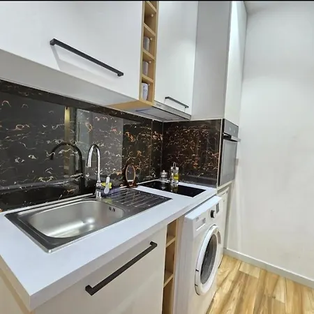 Lejlighed Central City Apartments Tirana