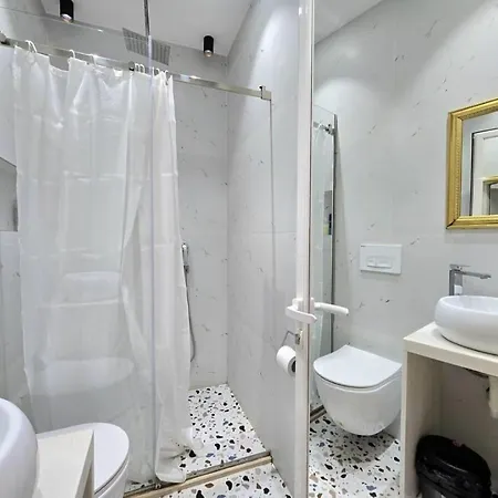 Central City Apartments شقة تيرانا